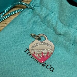 Return to Tiffany heart tag charm splash, pink enamel. RTT.